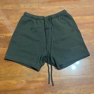 FEAR OF GOD ESSENTIALS Shorts